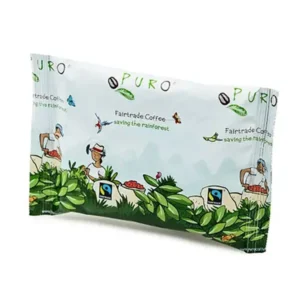 En pakke med puro fairtrade kaffe, illustrert med en regnskogscene inkludert planter, fugler og en liten frosk.