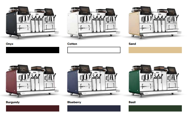 Oppdag Mytico-kolleksjonen med seks espressomaskiner, hver identifisert med sin livlige fargeetikett: Onyx (svart), Bomull (hvit), Sand (beige), Burgund (rød), Blåbær (blå) og Basilikum (grønn).